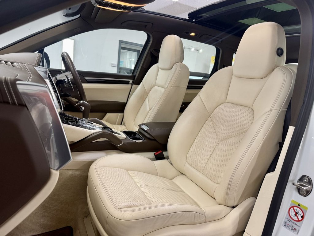 Used Porsche Cayenne 2013 for sale - 77341975: Photo 34