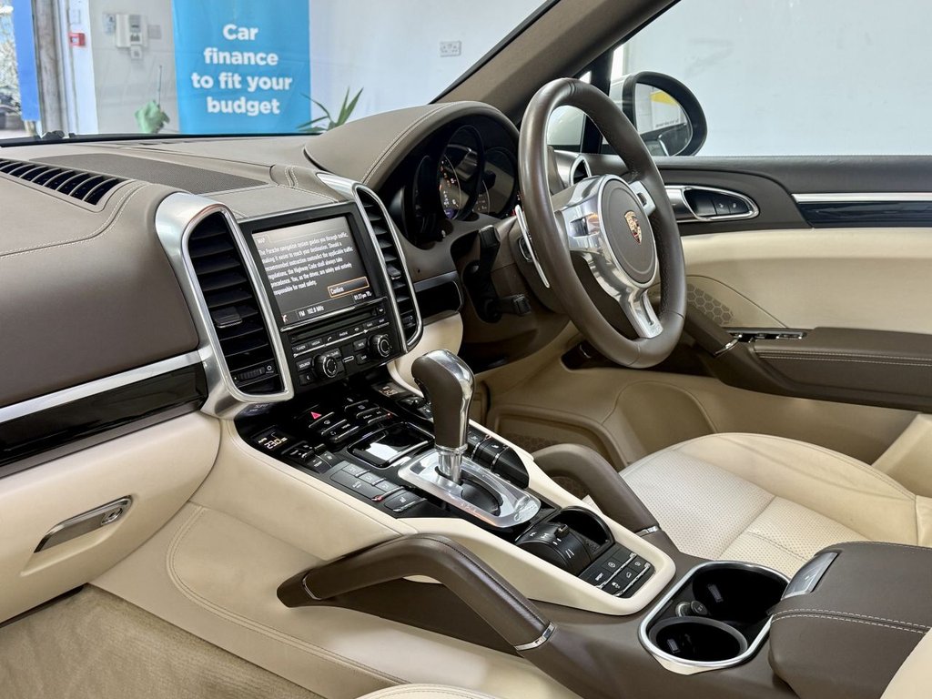 Used Porsche Cayenne 2013 for sale - 77341975: Photo 35