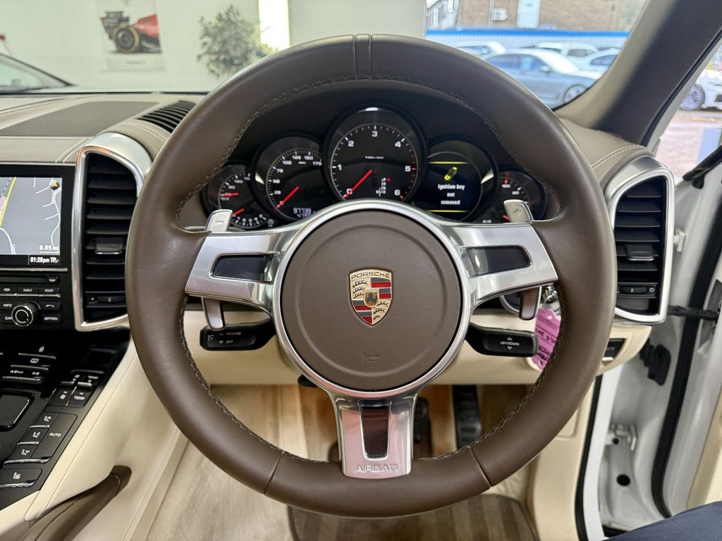 Used Porsche Cayenne 2013 for sale - 77341975: Photo 44