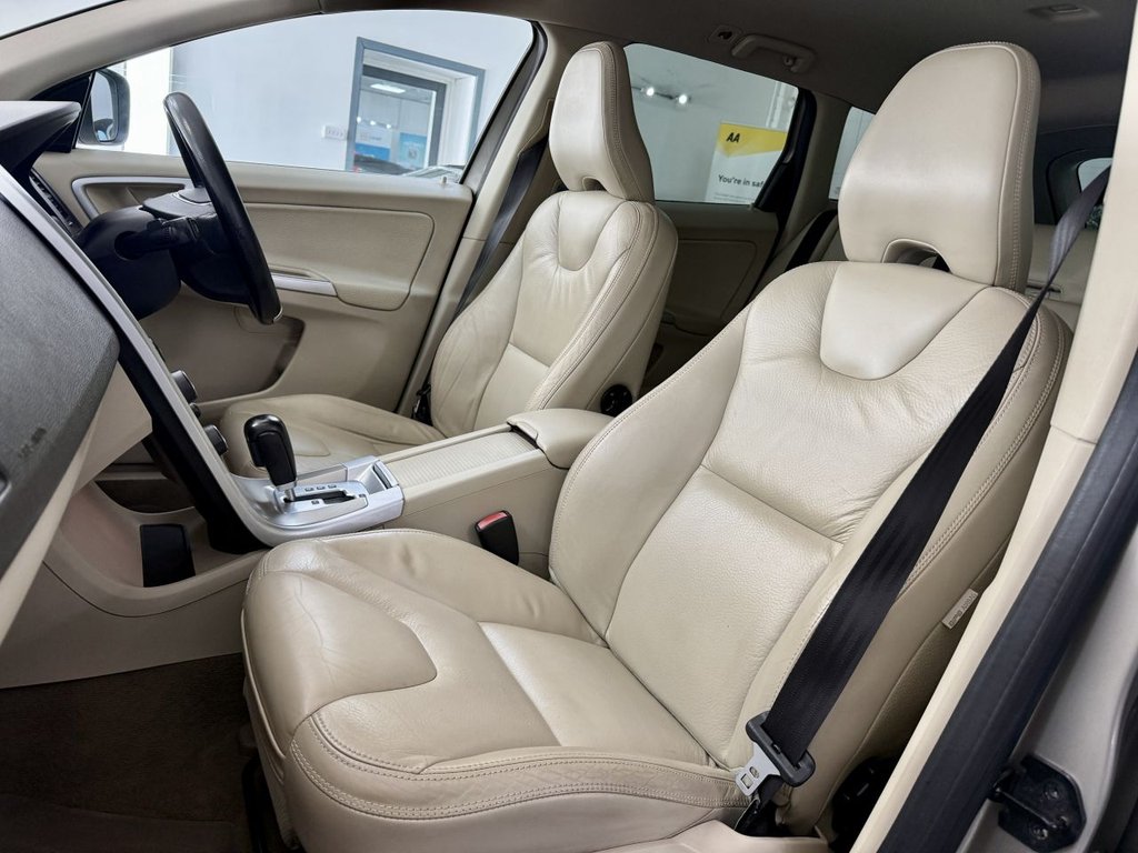 Used Volvo XC60 2011 for sale - 78134486: Photo 20