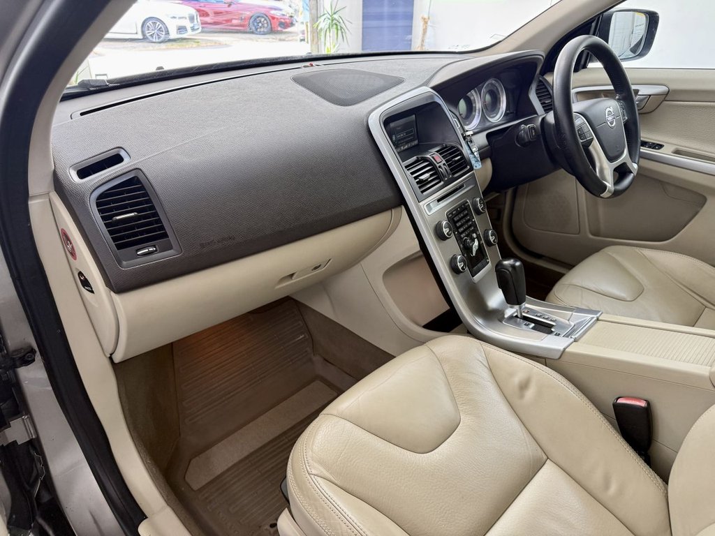 Used Volvo XC60 2011 for sale - 78134486: Photo 21