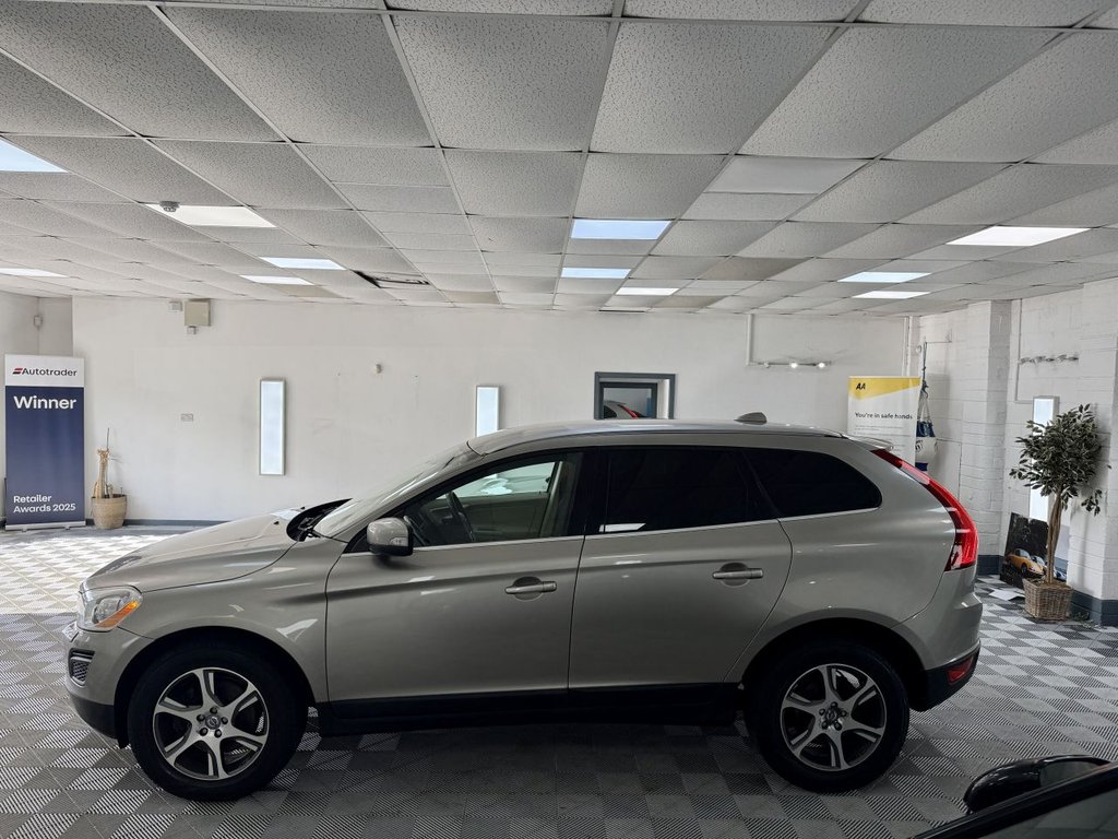 Used Volvo XC60 2011 for sale - 78134486: Photo 7