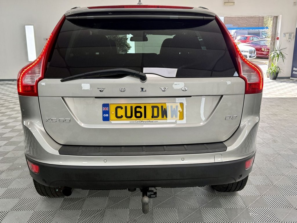 Used Volvo XC60 2011 for sale - 78134486: Photo 9
