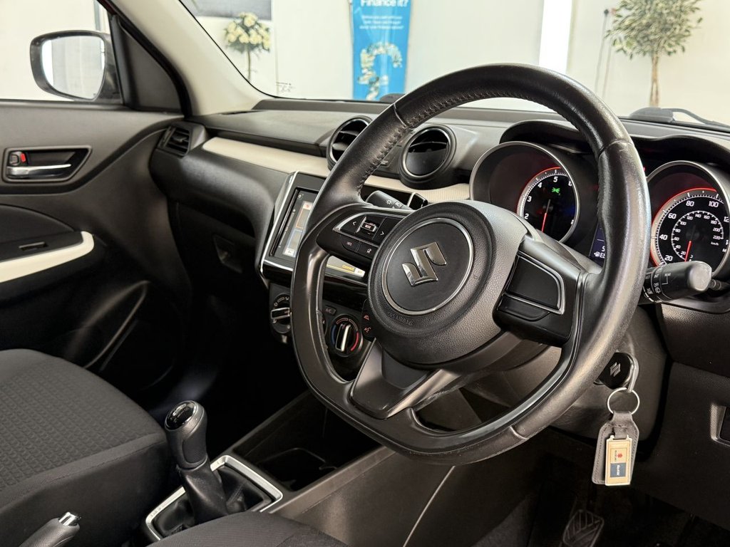 Used Suzuki Swift 2018 for sale - 76376166: Photo 24