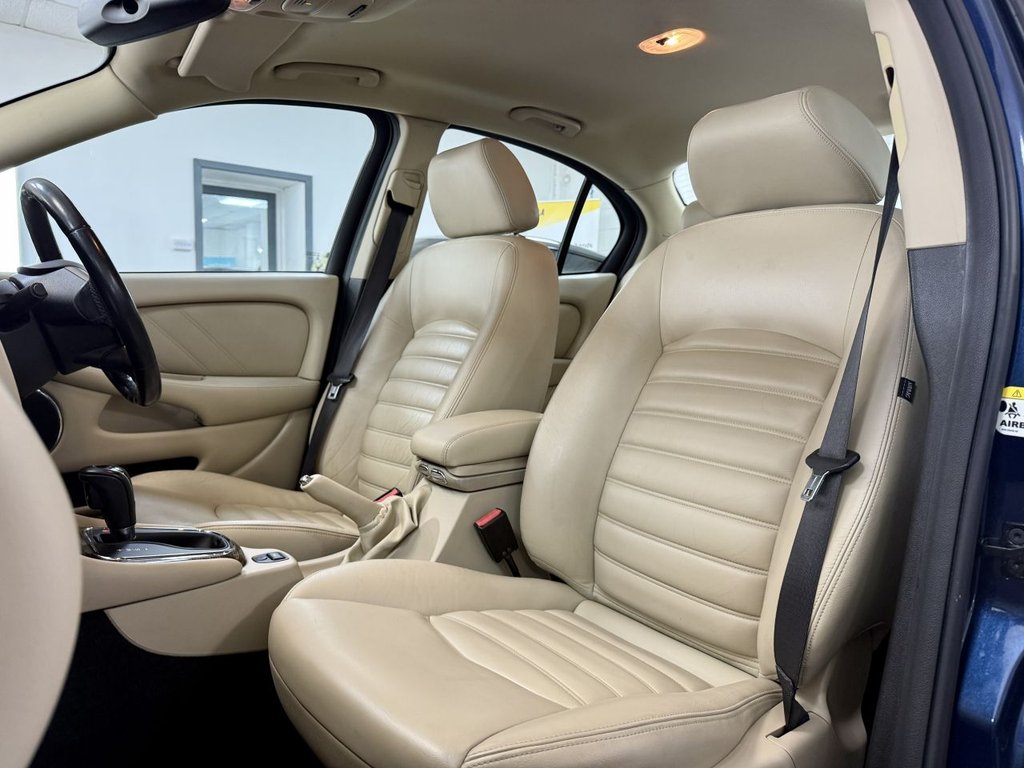Used Jaguar X-Type 2009 for sale - 76256480: Photo 23