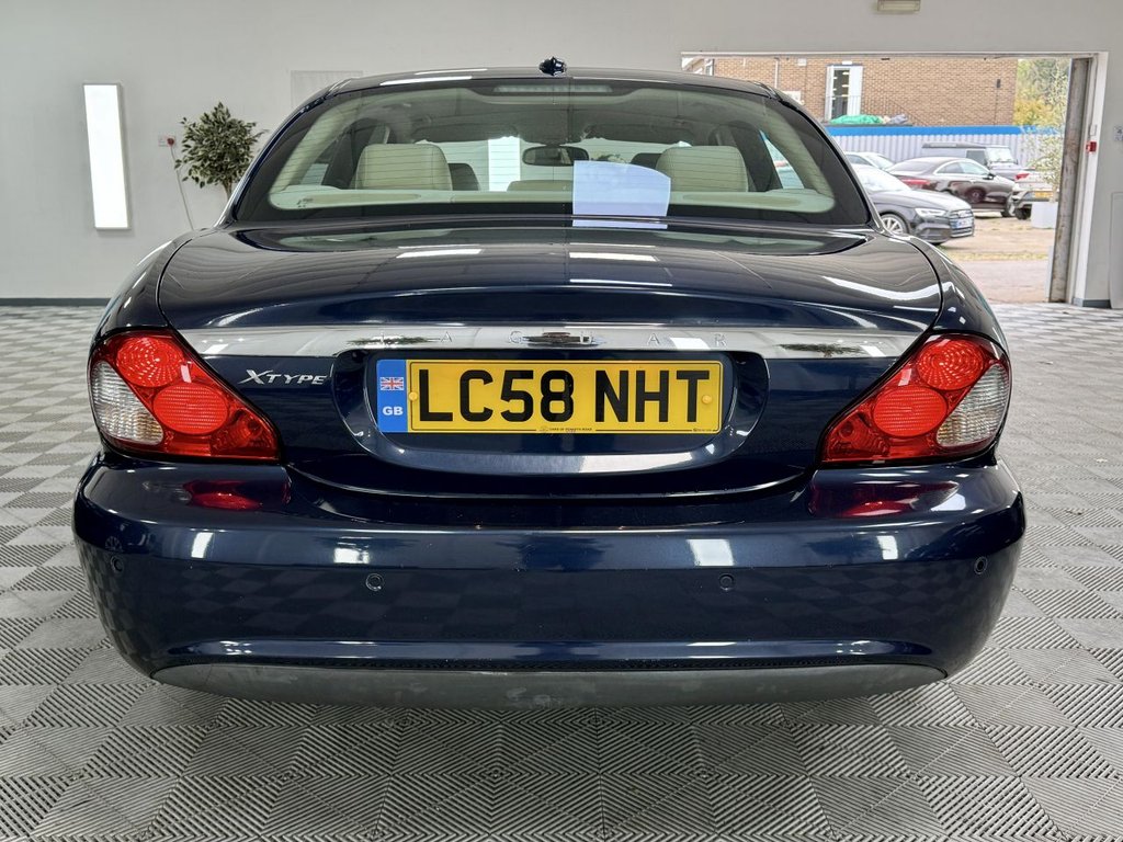 Used Jaguar X-Type 2009 for sale - 76256480: Photo 8