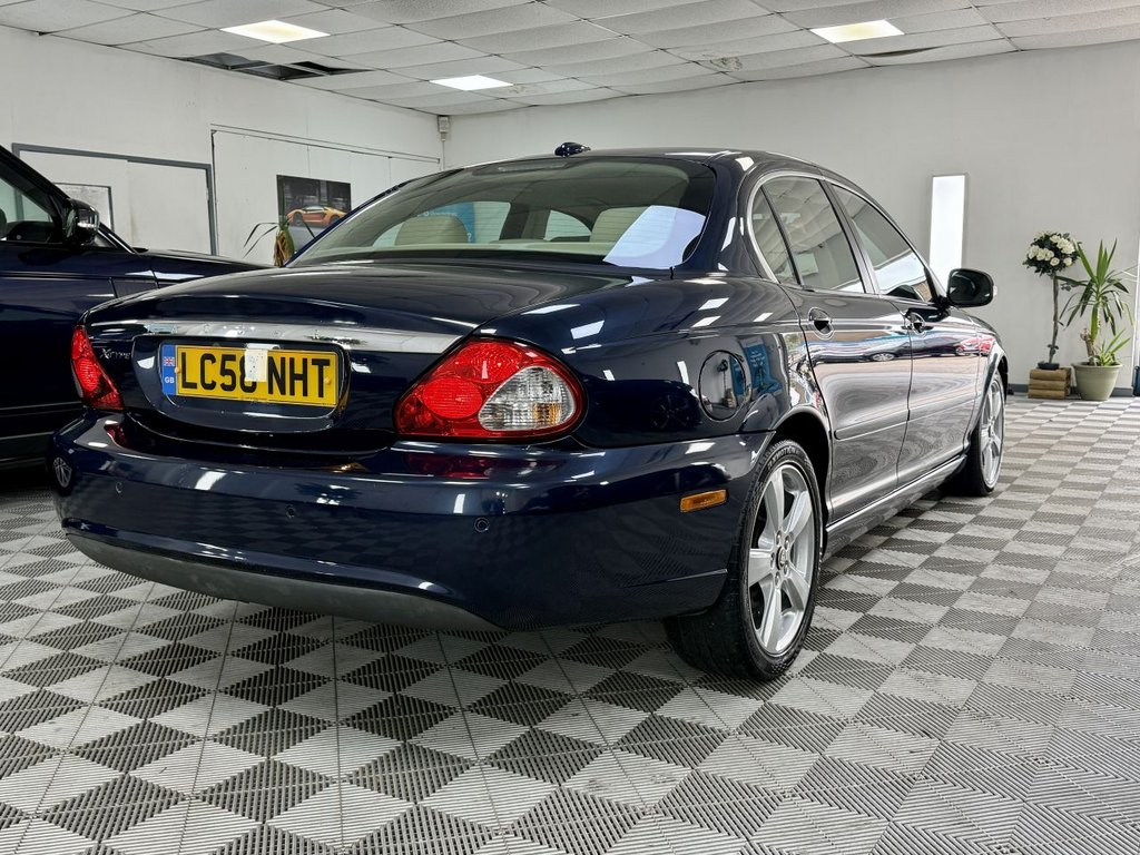 Used Jaguar X-Type 2009 for sale - 76256480: Photo 9