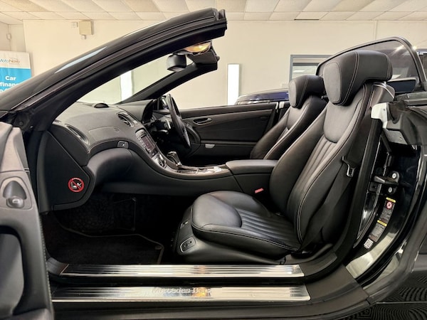 Used Mercedes-Benz SL 2008 for sale - 76106170: Photo 20