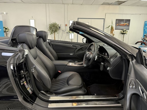 Used Mercedes-Benz SL 2008 for sale - 76106170: Photo 25