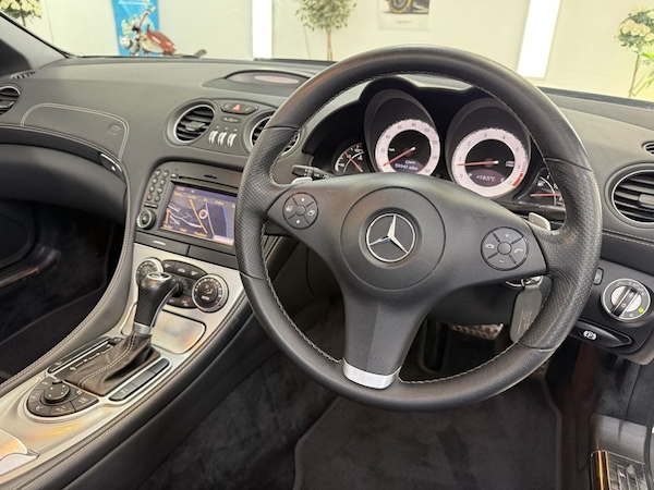 Used Mercedes-Benz SL 2008 for sale - 76106170: Photo 29
