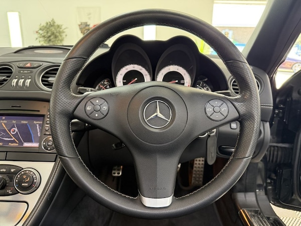Used Mercedes-Benz SL 2008 for sale - 76106170: Photo 30