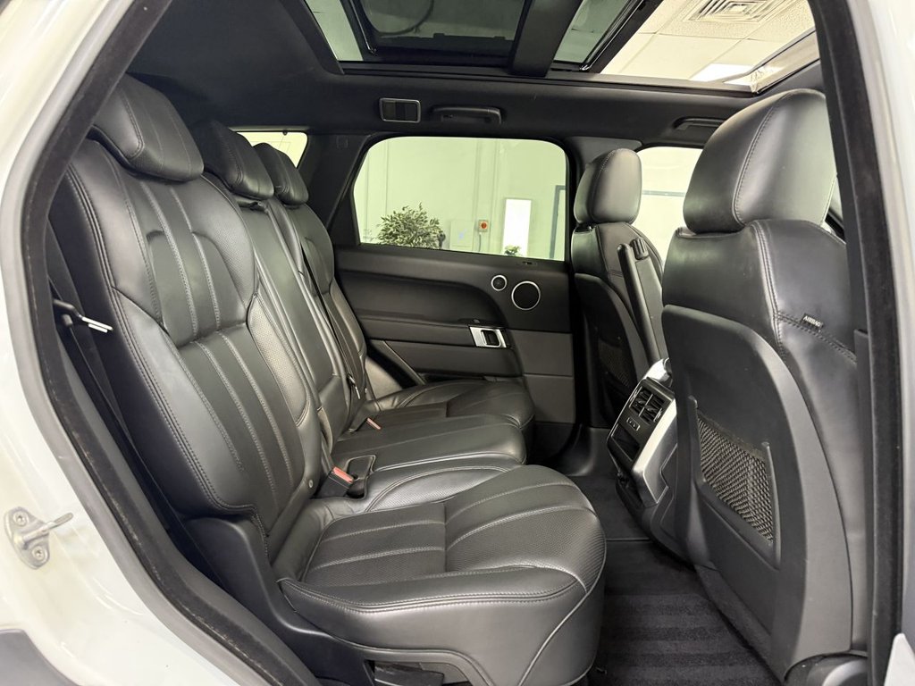 Used Land Rover Range Rover Sport 2016 for sale - 76430427: Photo 18