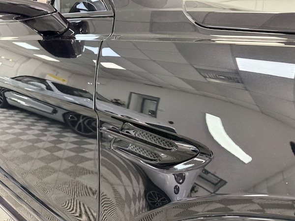 Used Bentley Bentayga 2019 for sale - 75502937: Photo 13