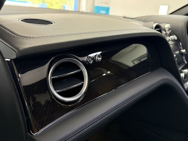 Used Bentley Bentayga 2019 for sale - 75502937: Photo 33