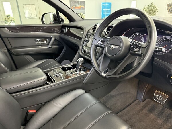 Used Bentley Bentayga 2019 for sale - 75502937: Photo 36