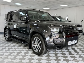 Used Land Rover Defender 110 2024 for sale - 79313771: Photo