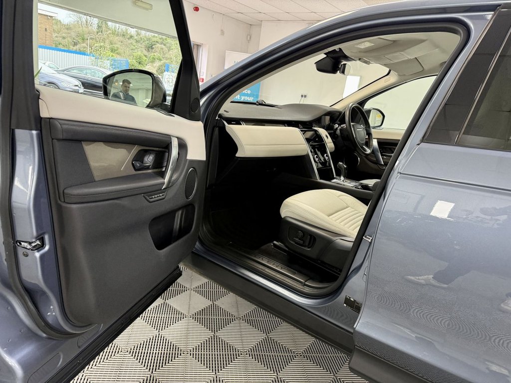 Used Land Rover Discovery Sport 2020 for sale - 77038286: Photo 29