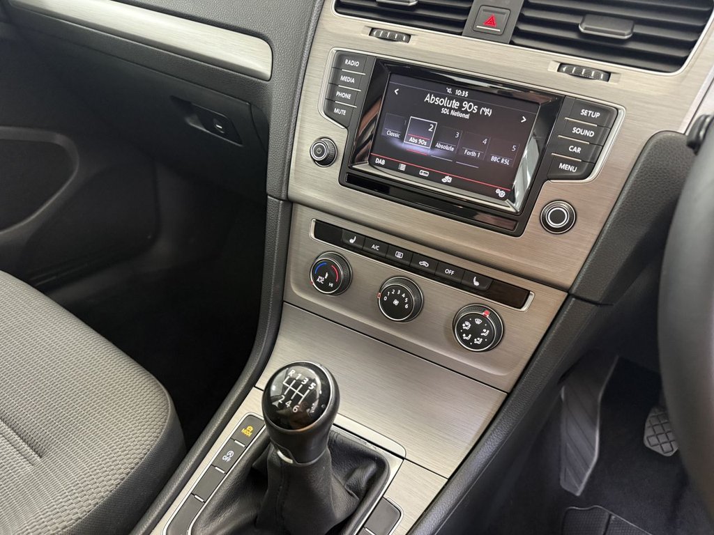 Used Volkswagen Golf 2015 for sale - 76783878: Photo 23