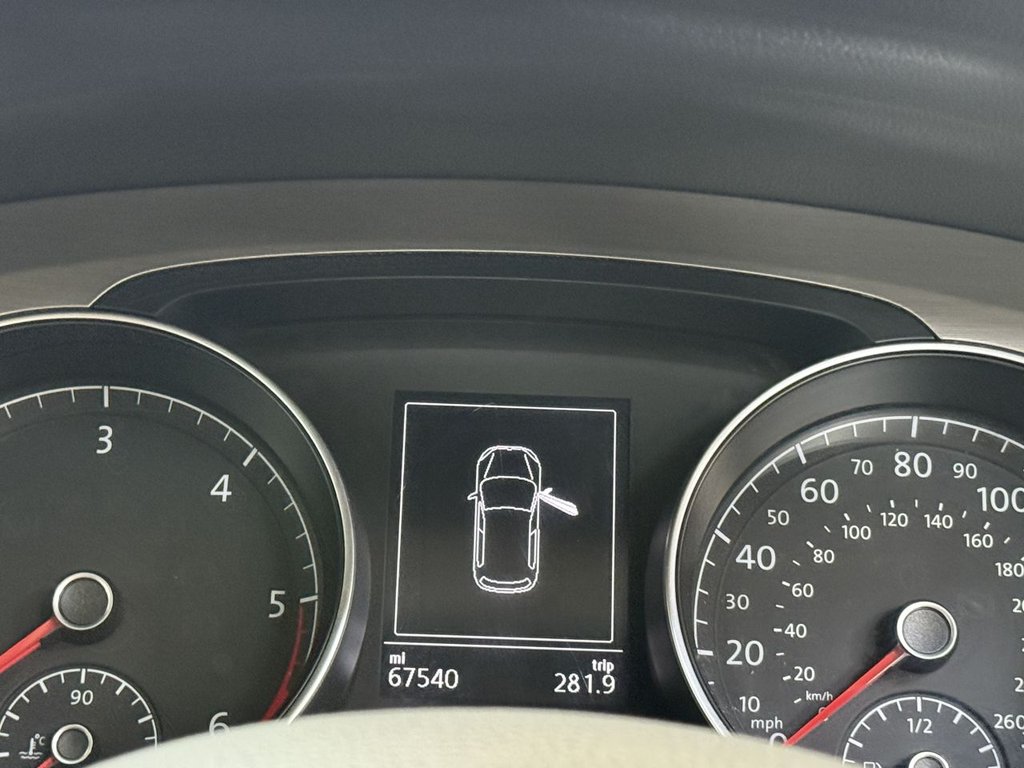 Used Volkswagen Golf 2015 for sale - 76783878: Photo 26