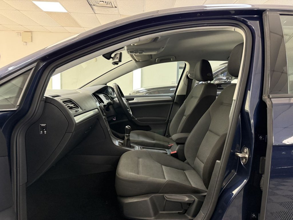 Used Volkswagen Golf 2015 for sale - 76783878: Photo 3