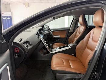 Used Volvo V60 2011 for sale - 78828821: Photo