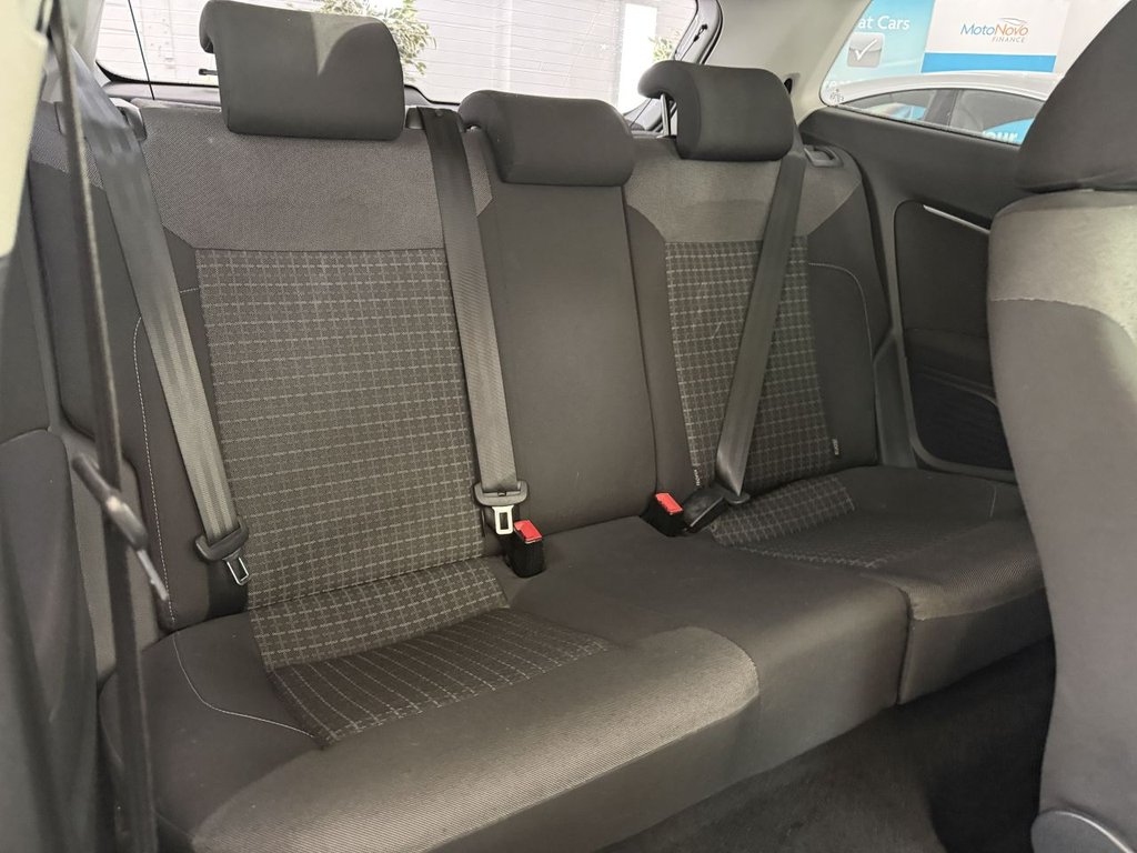 Used Volkswagen Polo 2014 for sale - 77557703: Photo 18