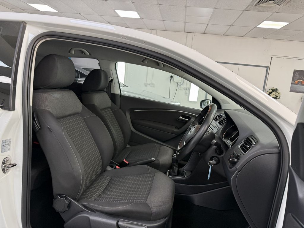 Used Volkswagen Polo 2014 for sale - 77557703: Photo 24