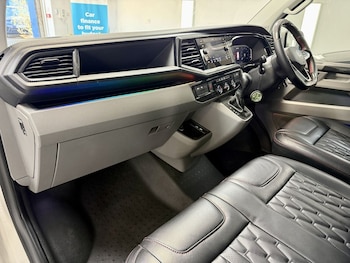 Used Volkswagen Transporter 2021 for sale - 76798183: Photo