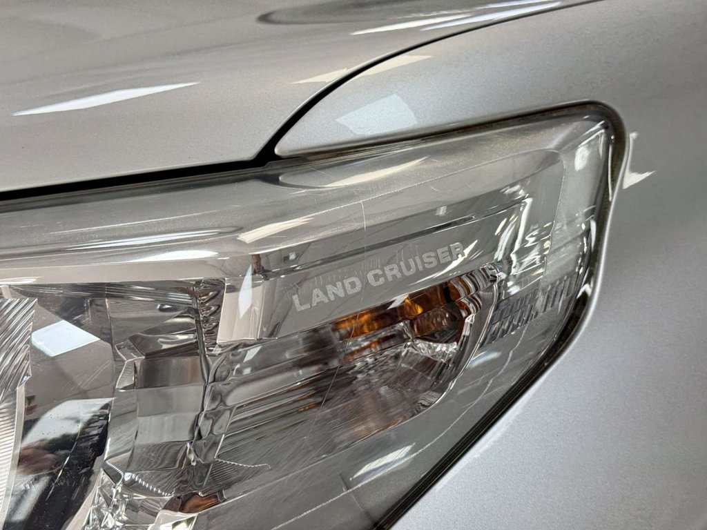 Used Toyota Land Cruiser 2016 for sale - 77821090: Photo 28