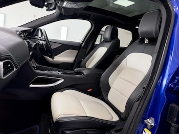 Used Jaguar F-Pace 2019 for sale - 78658228: Photo