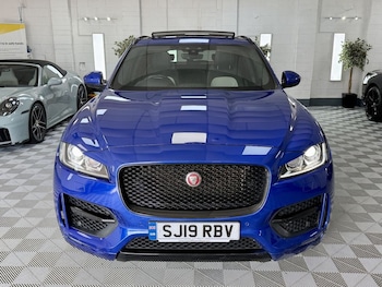 Used Jaguar F-Pace 2019 for sale - 78658228: Photo