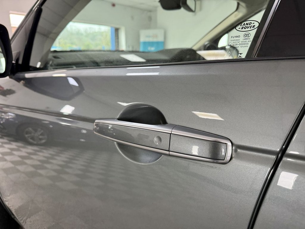 Used Land Rover Discovery Sport 2016 for sale - 77464264: Photo 19