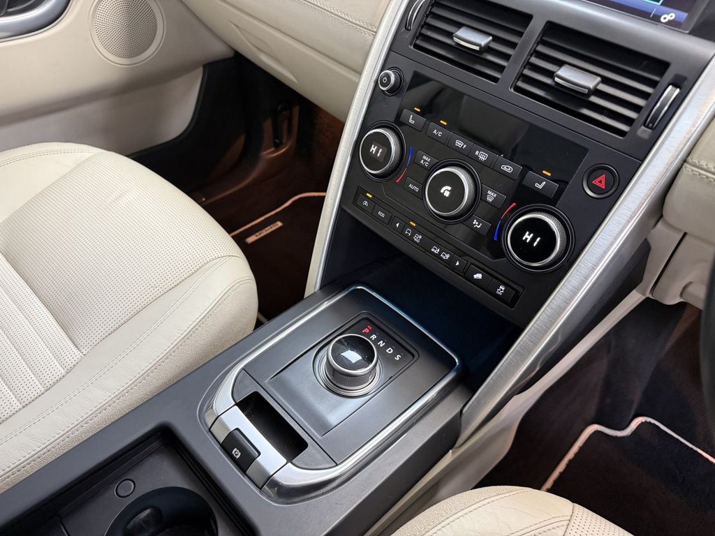 Used Land Rover Discovery Sport 2016 for sale - 77464264: Photo 40