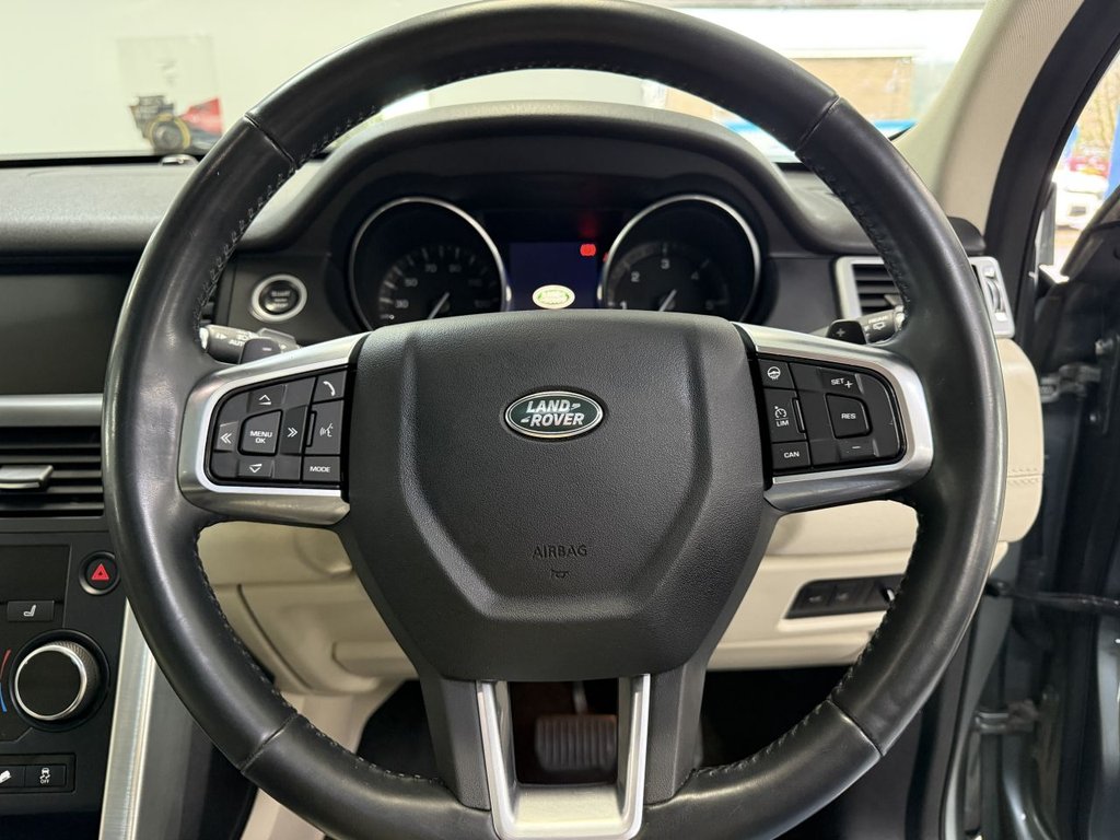 Used Land Rover Discovery Sport 2016 for sale - 77464264: Photo 44