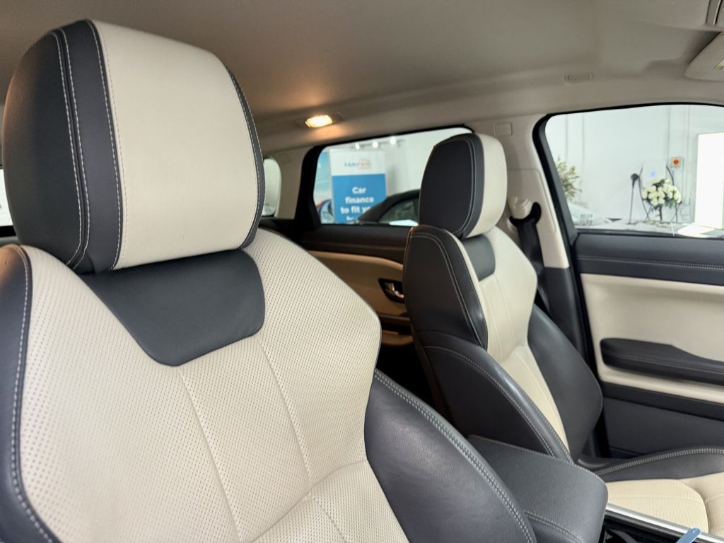 Used Land Rover Range Rover Evoque 2018 for sale - 76482406: Photo 30