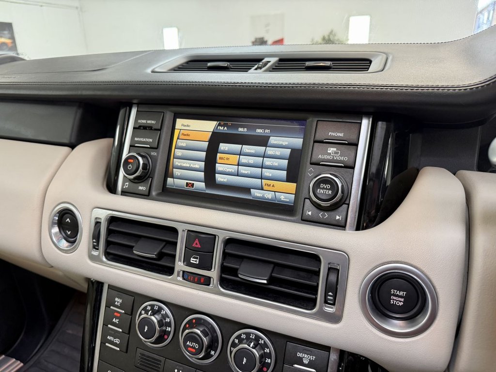 Used Land Rover Range Rover 2012 for sale - 77920071: Photo 38