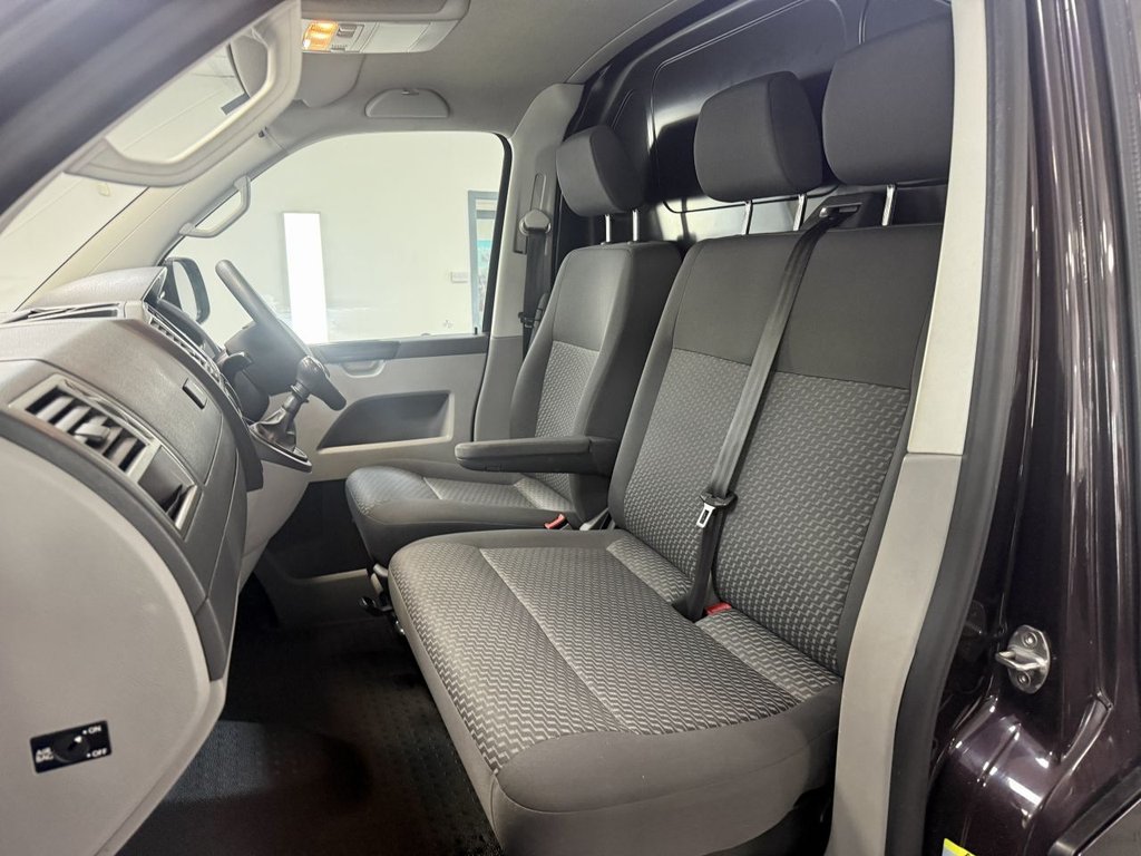 Used Volkswagen Transporter 2014 for sale - 76950705: Photo 23