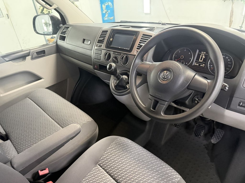 Used Volkswagen Transporter 2014 for sale - 76950705: Photo 3