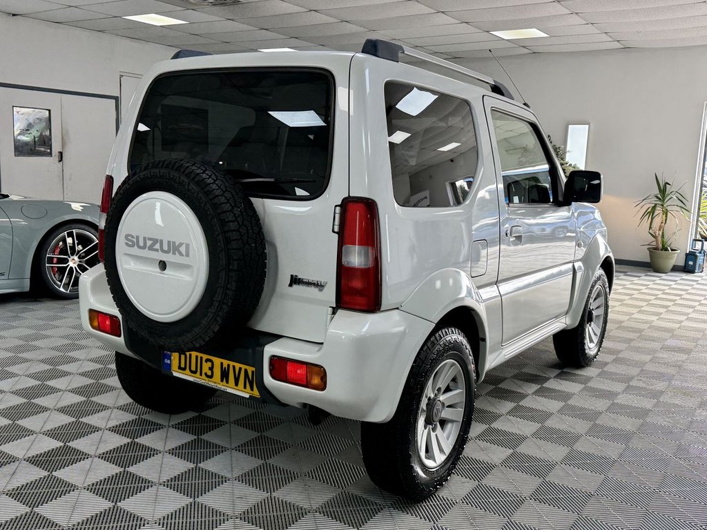 Used Suzuki Jimny 2013 for sale - 77693172: Photo 10