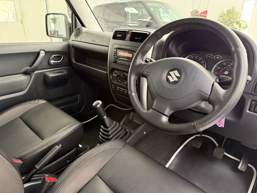 Used Suzuki Jimny 2013 for sale - 77693172: Photo 21