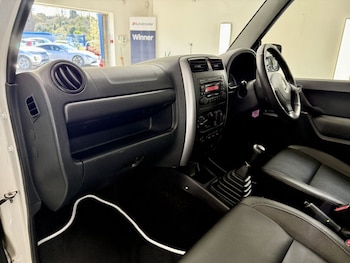 Used Suzuki Jimny 2013 for sale - 77693172: Photo