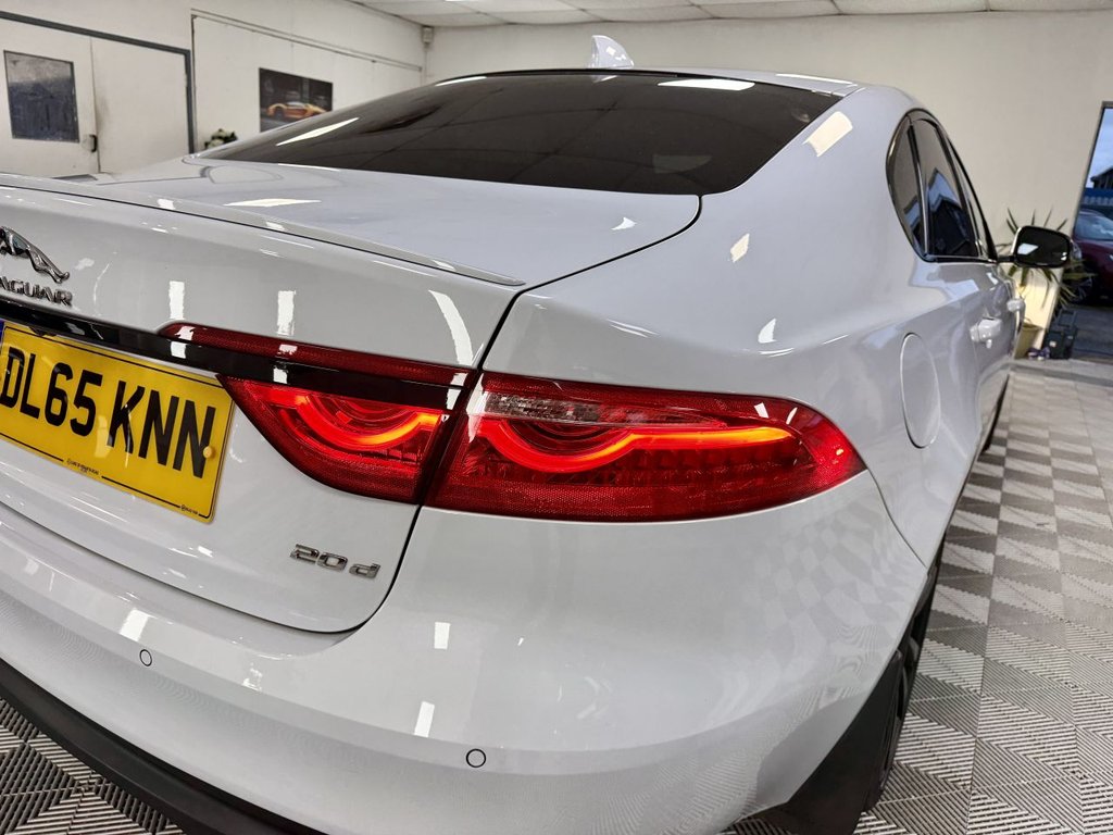 Used Jaguar XF 2016 for sale - 76910367: Photo 13