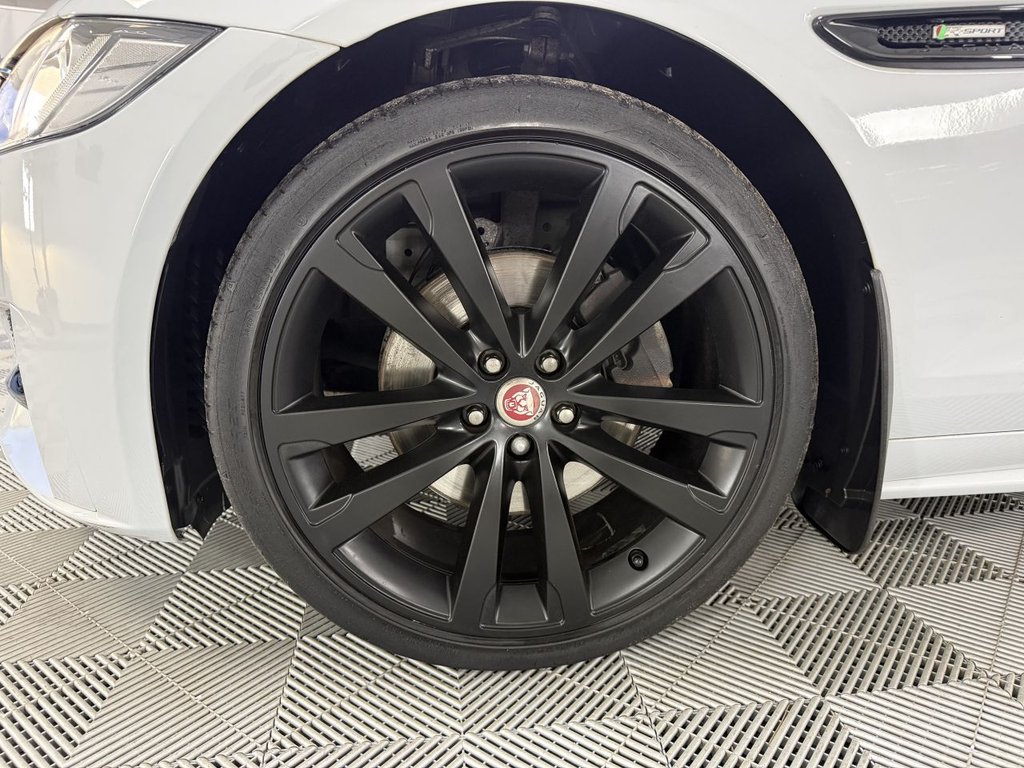 Used Jaguar XF 2016 for sale - 76910367: Photo 15