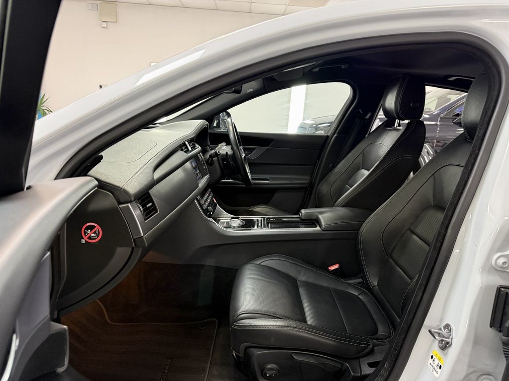 Used Jaguar XF 2016 for sale - 76910367: Photo 22