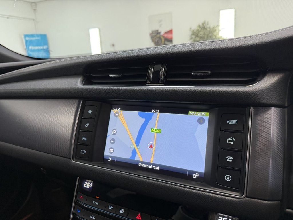 Used Jaguar XF 2016 for sale - 76910367: Photo 30