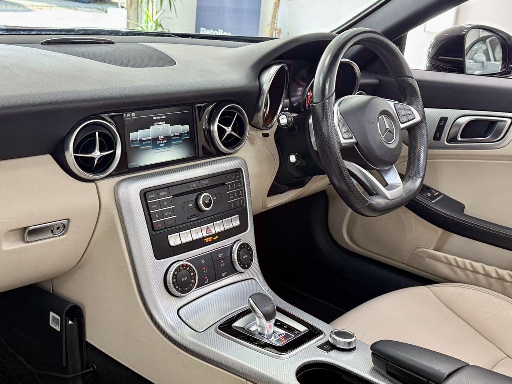 Used Mercedes-Benz SLC 2017 for sale - 78167543: Photo 2