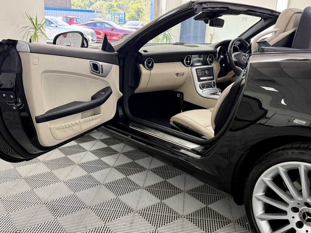 Used Mercedes-Benz SLC 2017 for sale - 78167543: Photo 20