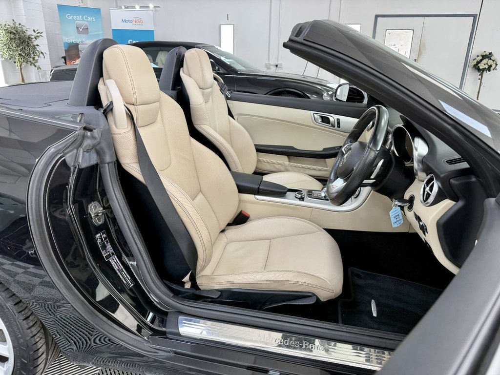 Used Mercedes-Benz SLC 2017 for sale - 78167543: Photo 24