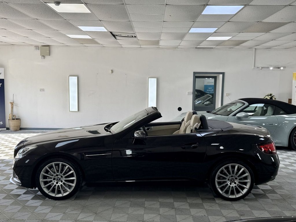 Used Mercedes-Benz SLC 2017 for sale - 78167543: Photo 8