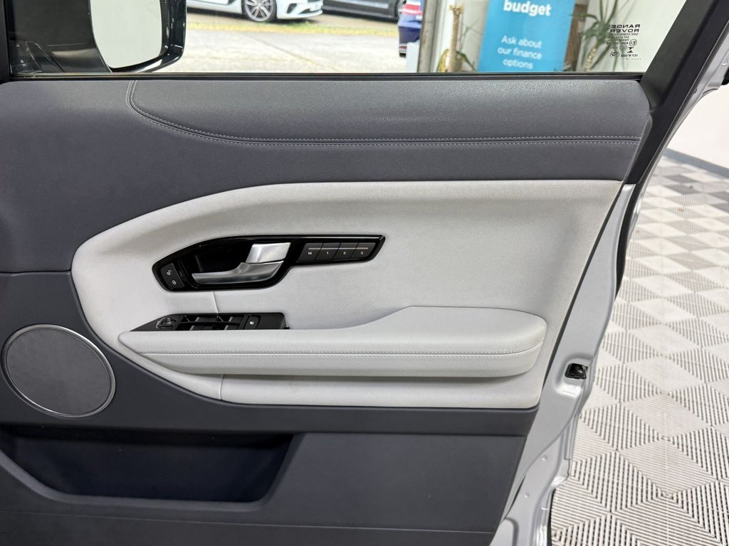 Used Land Rover Range Rover Evoque 2017 for sale - 76510262: Photo 30